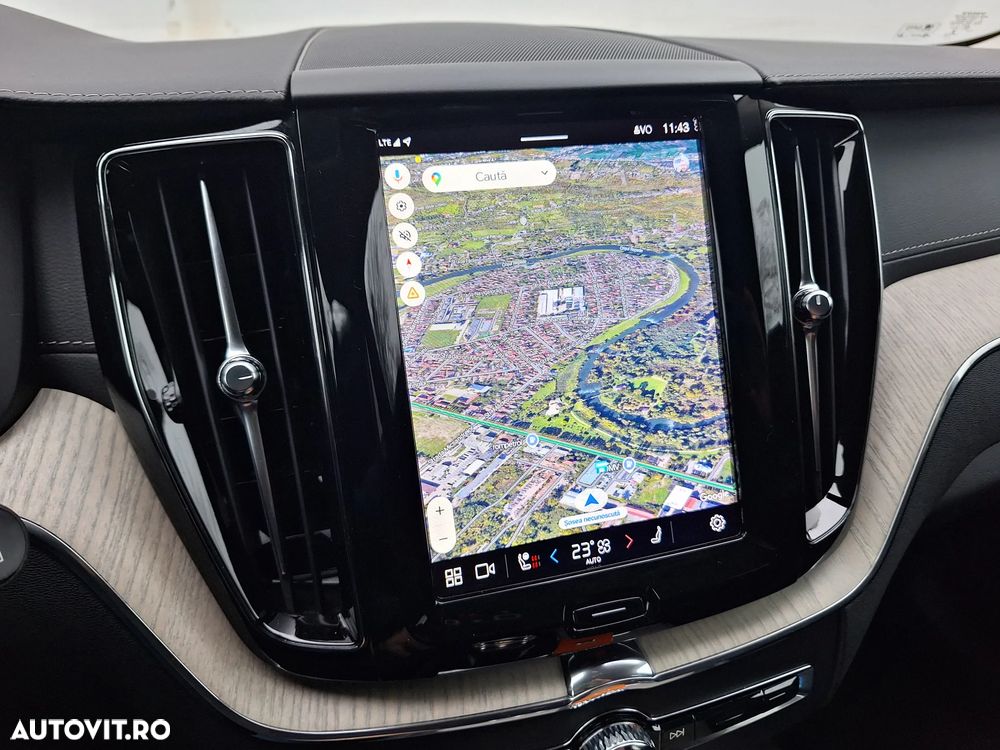 Volvo XC 60 B5 D AWD Geartronic Inscription - 33