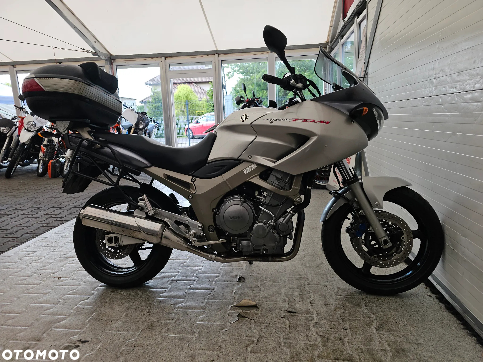 Yamaha TDM - 24