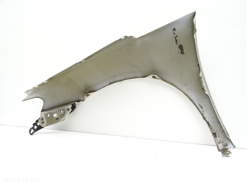 Błotnik prawy przód przedni prawa lb9a 1k88211 vw scirocco iii 1k8 - 9