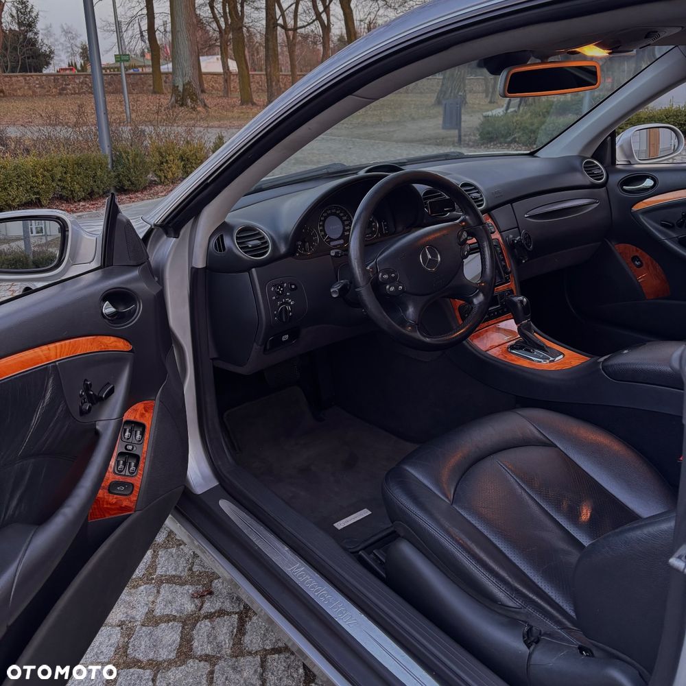 Mercedes-Benz CLK - 9