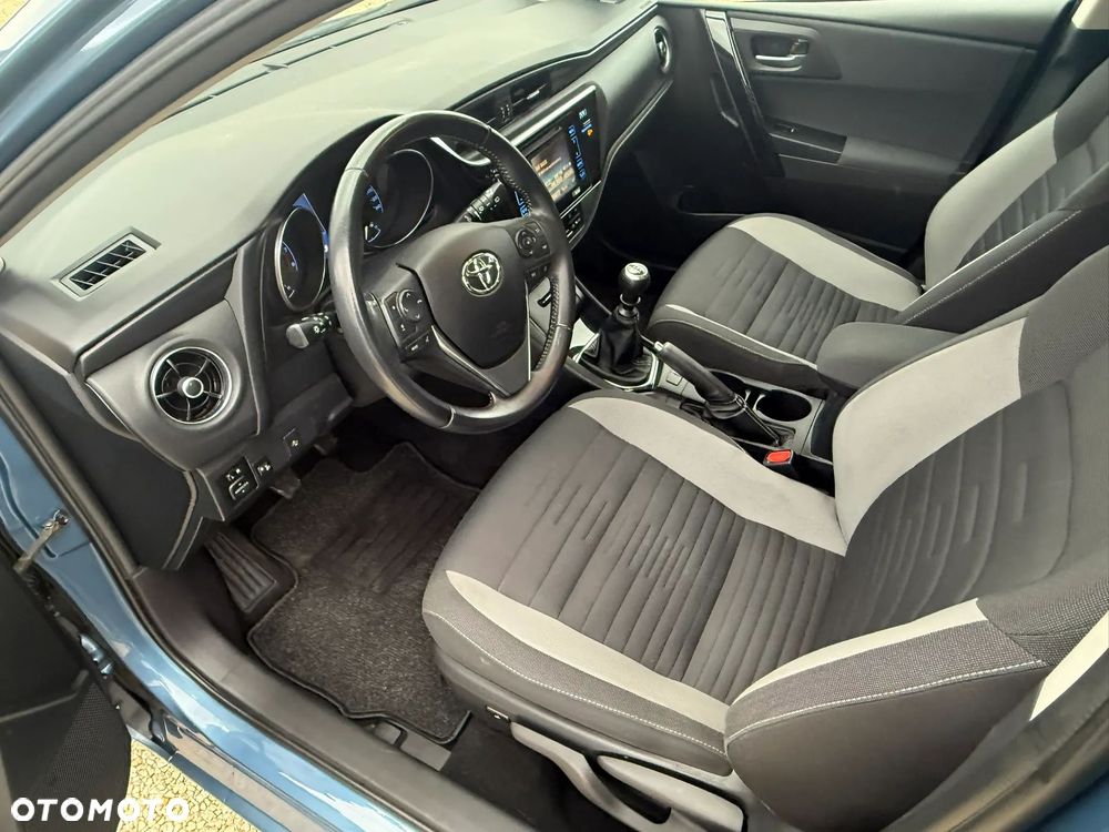 Toyota Auris 1.2 T Dynamic - 5