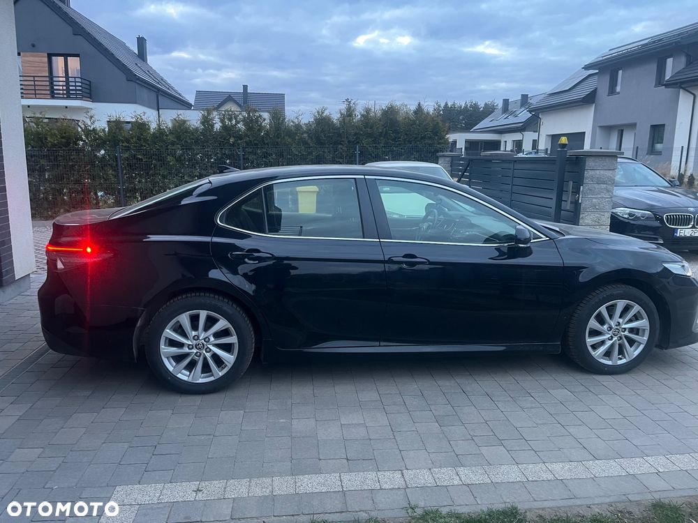 Toyota Camry 2.5 Hybrid Comfort CVT - 7