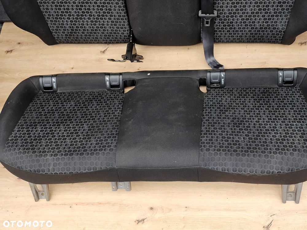 FOTELE PRZEDNIE KANAPA OPARCIE TYŁ MATERIAŁOWE OPEL CORSA E 3 DRZWI EUROPA - 6