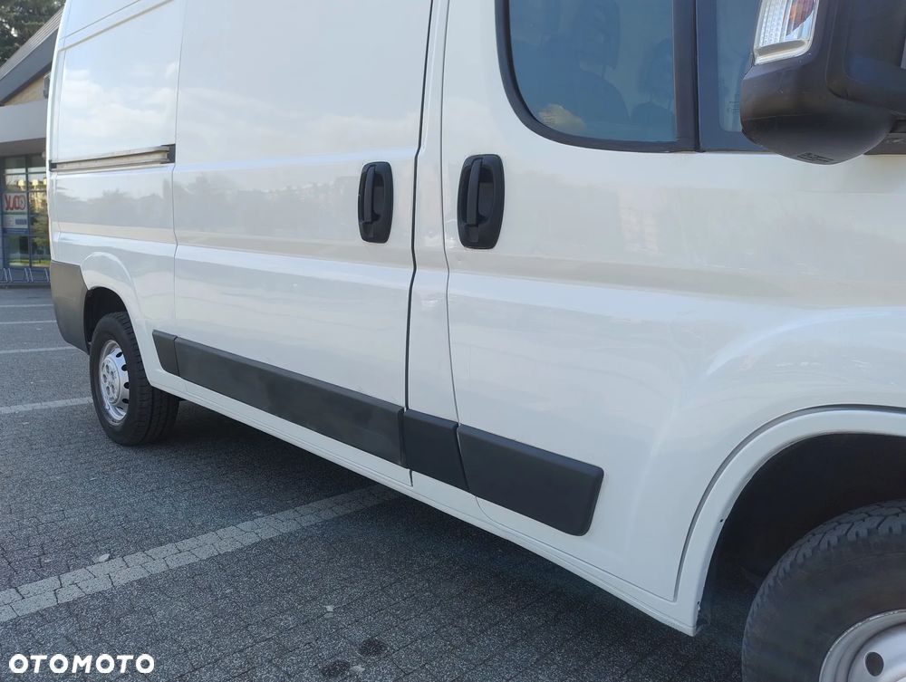 Peugeot BOXER PO LIFTINGU 2.2 HDI (130KM) 6-BIEGÓW (L2H2) STAN IDEALNY KLIMA TEMPOMAT NIE MA RDZY SERWIS KM ! ! ! - 30