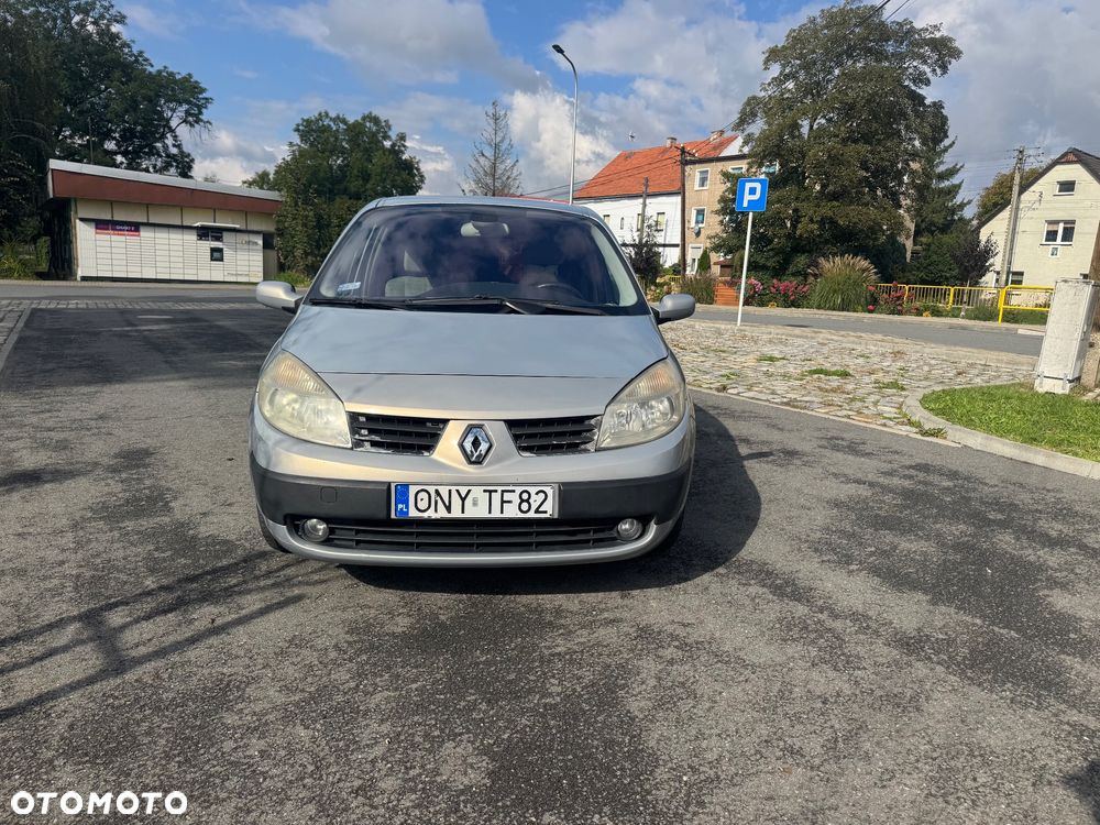 Renault Scenic - 2