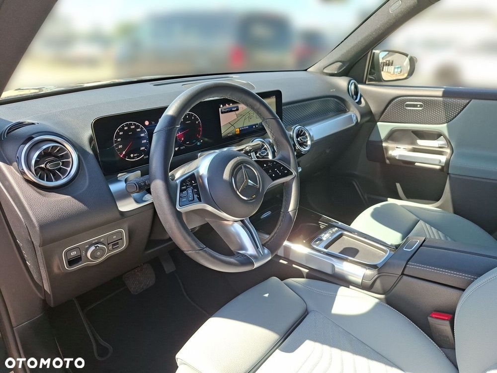 Mercedes-Benz GLB 200 Progressive 7G-DCT - 10