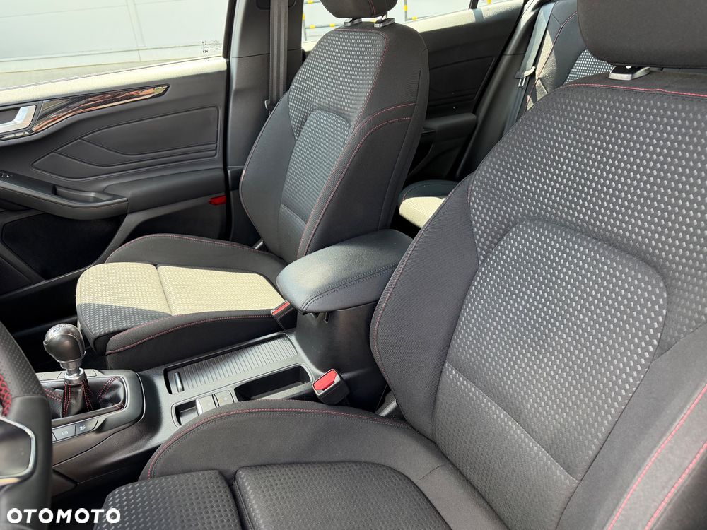 Ford Focus 1.5 EcoBlue ST-Line Business - 12