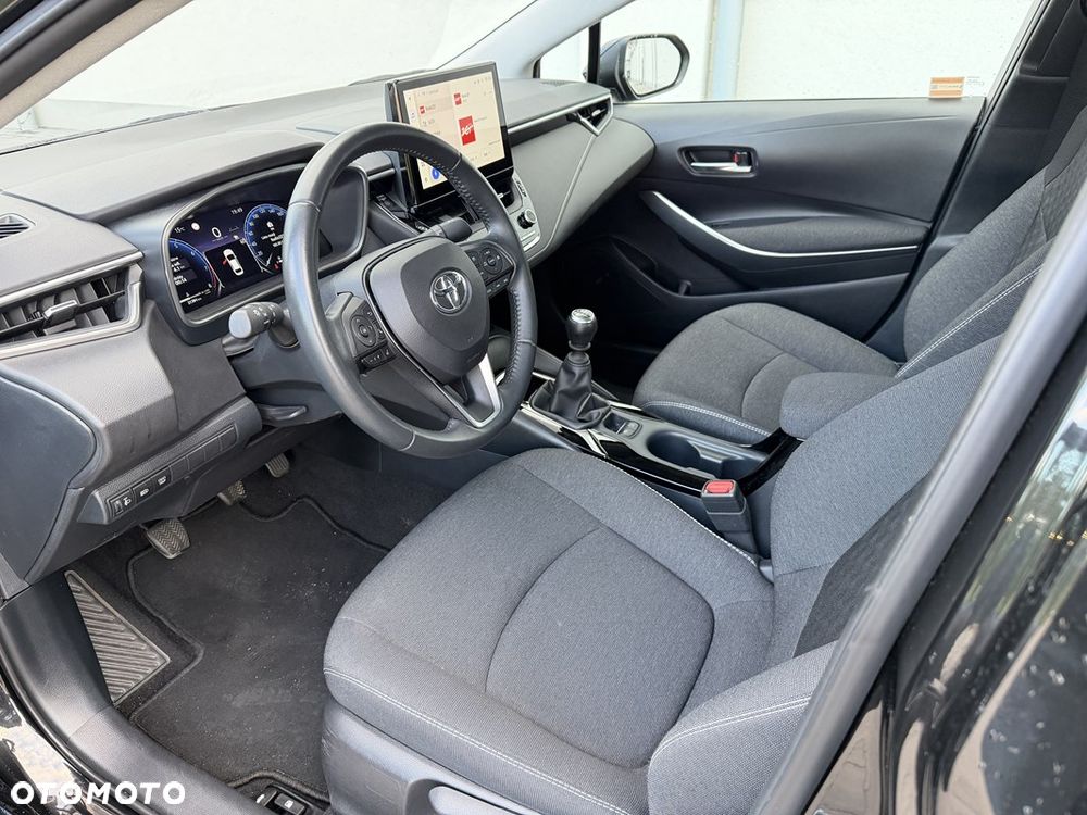 Toyota Corolla 1.5 Comfort - 24
