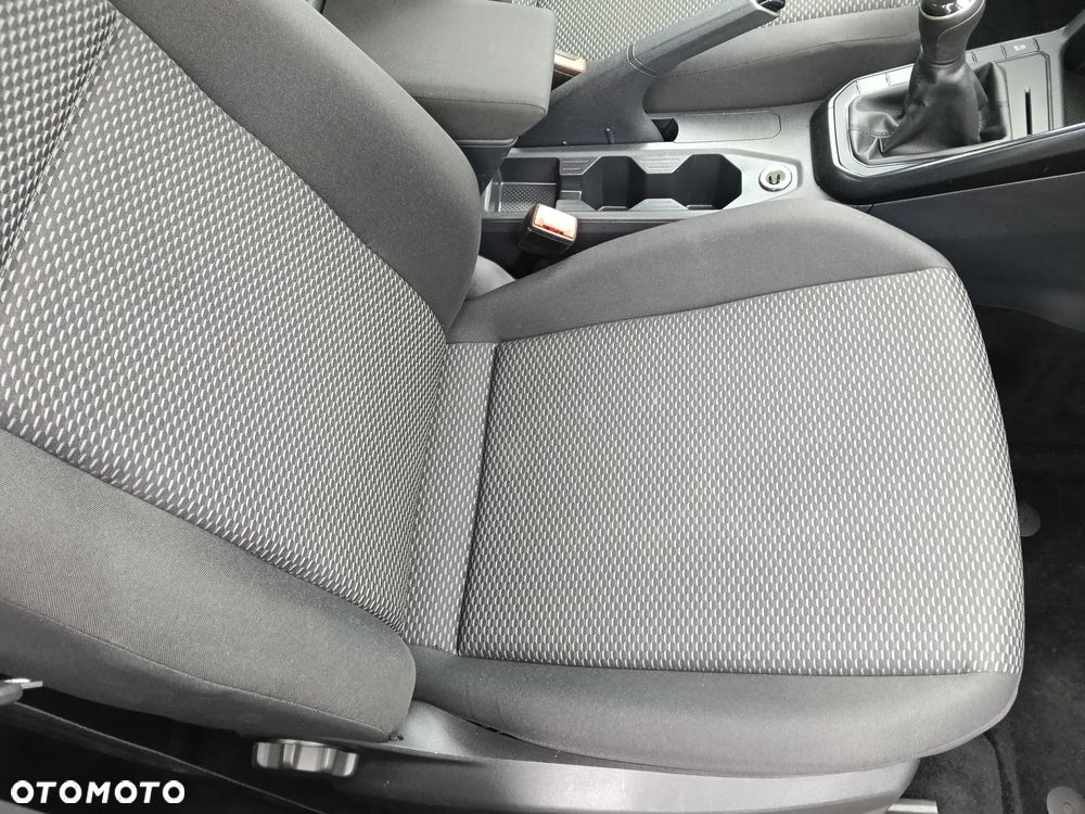 Volkswagen Polo 1.0 ACTIVE - 16