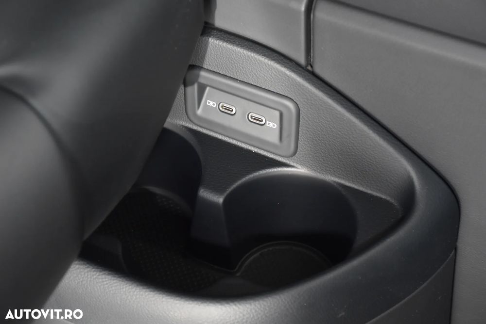 VOLKSWAGEN Transporter 2020 — imagine 37