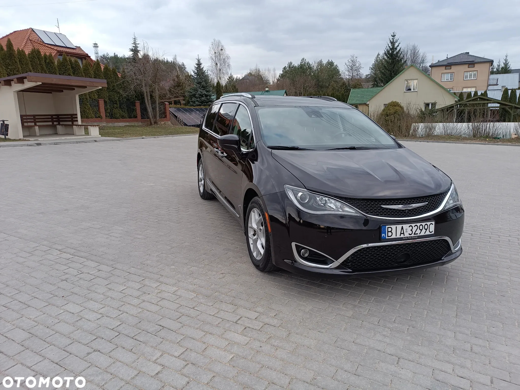 Chrysler Pacifica - 20