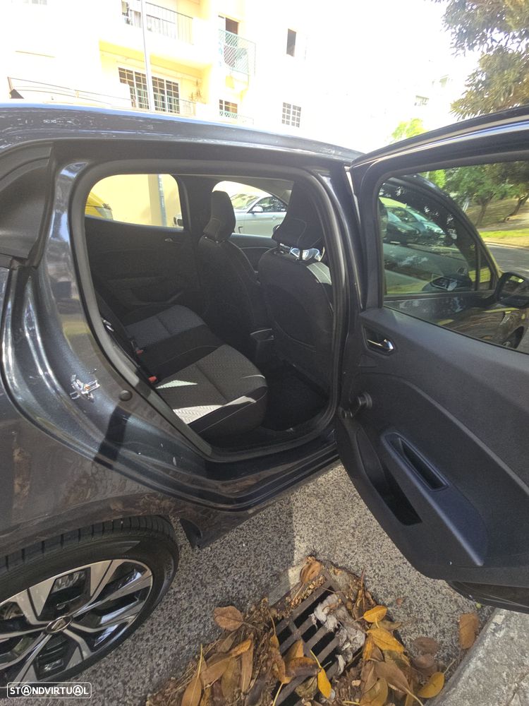 Renault Clio 1.0 TCe Limited - 26