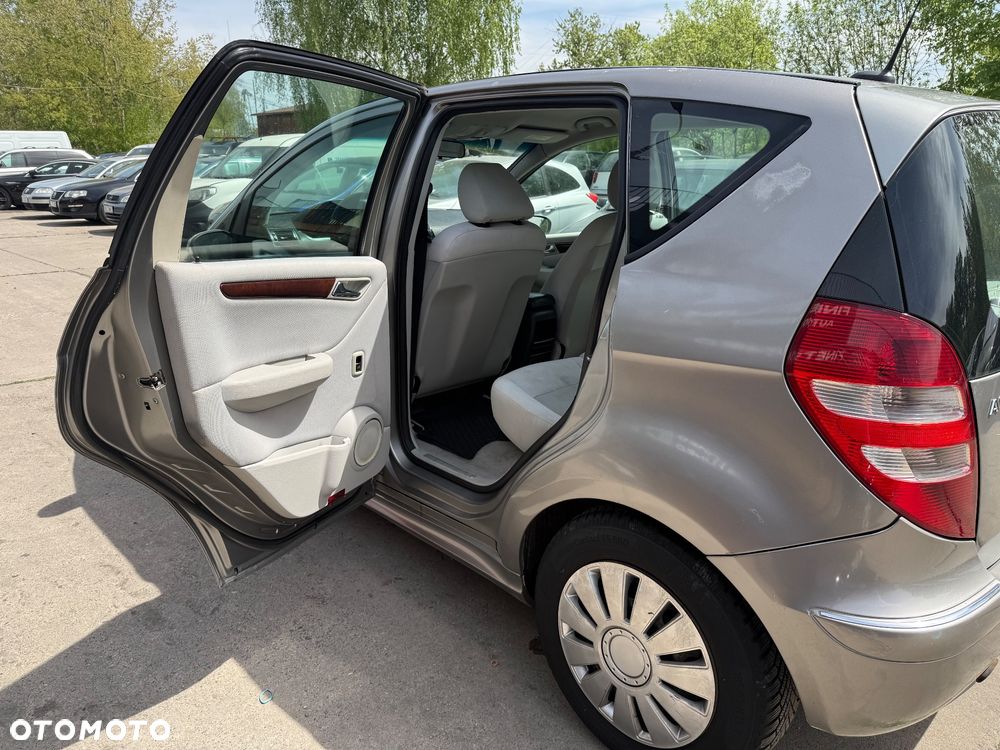 Mercedes-Benz Klasa A 160 CDI Elegance - 8