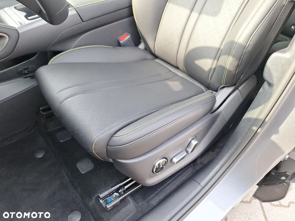 BYD Atto 2 64.8kWh Comfort - 18