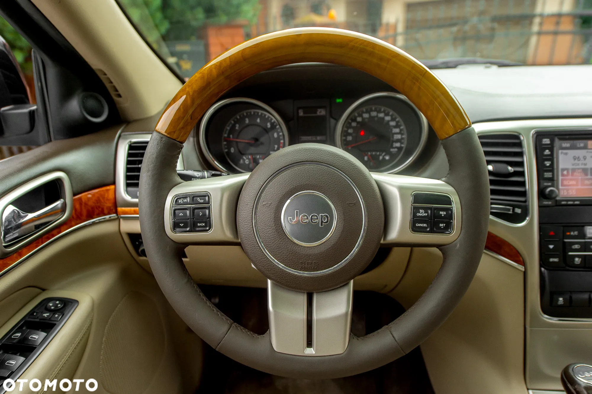 Jeep Grand Cherokee 3.6 V6 Overland - 24