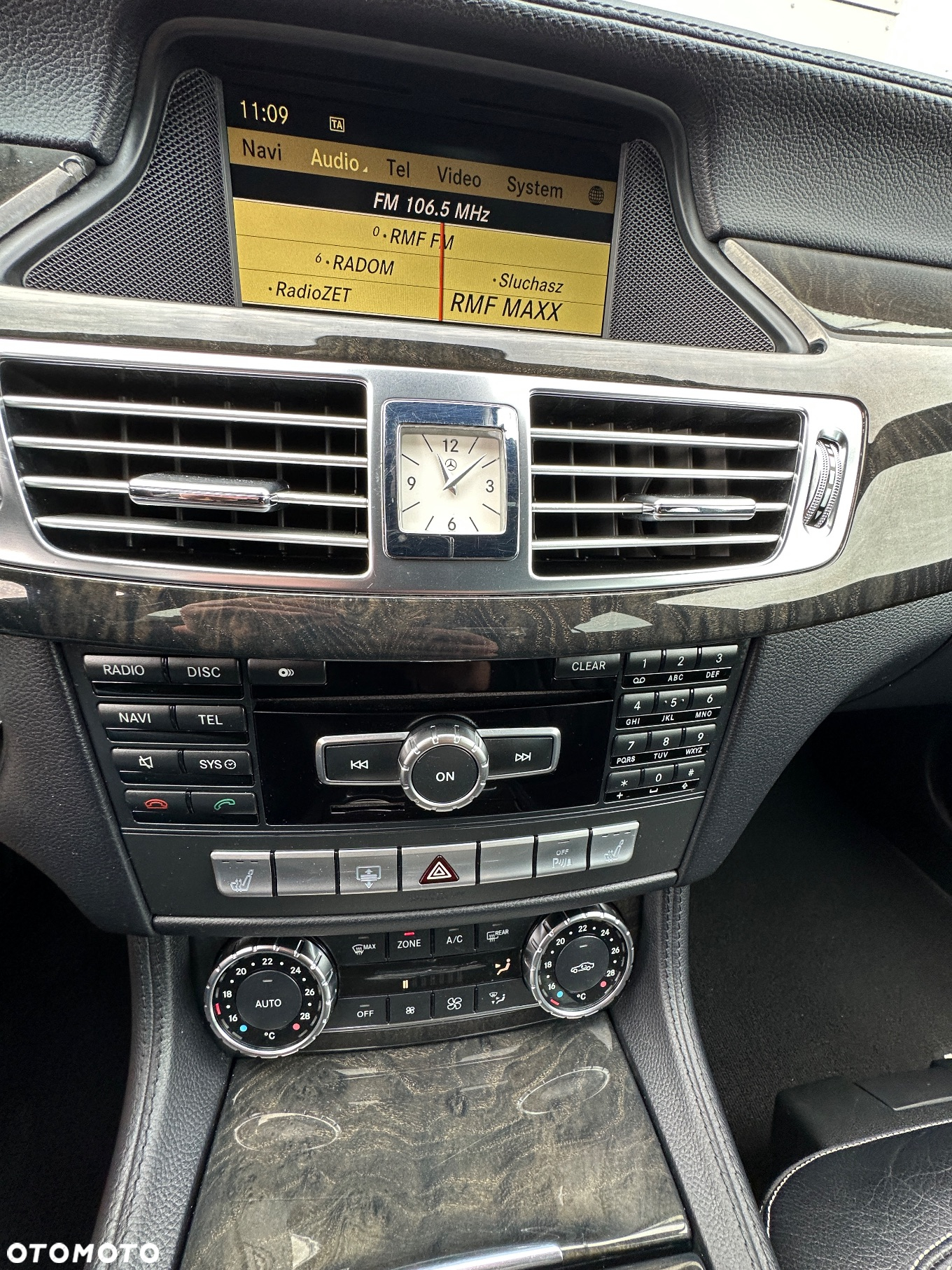 Mercedes-Benz CLS 350 CDI 4-Matic BlueEff - 31