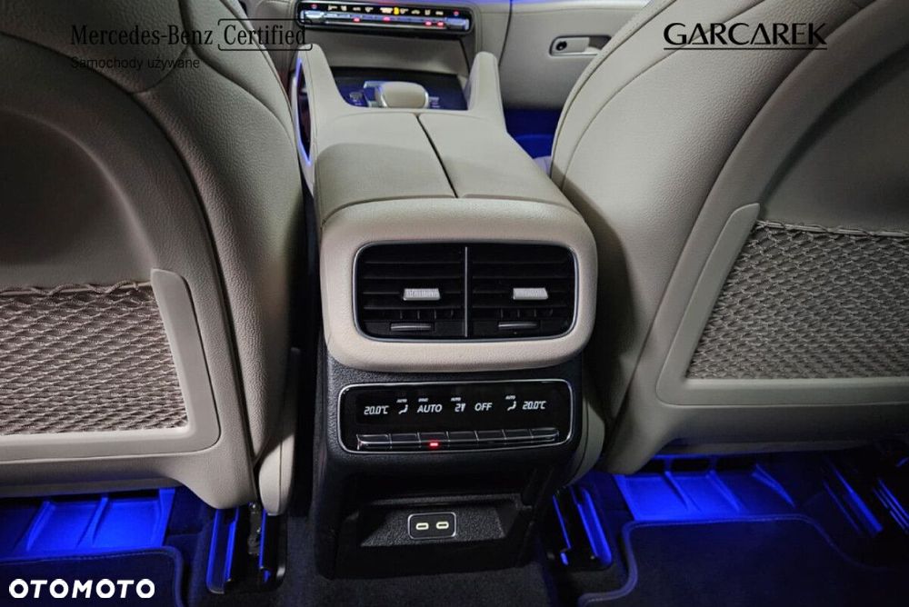 Mercedes-Benz GLE - 21