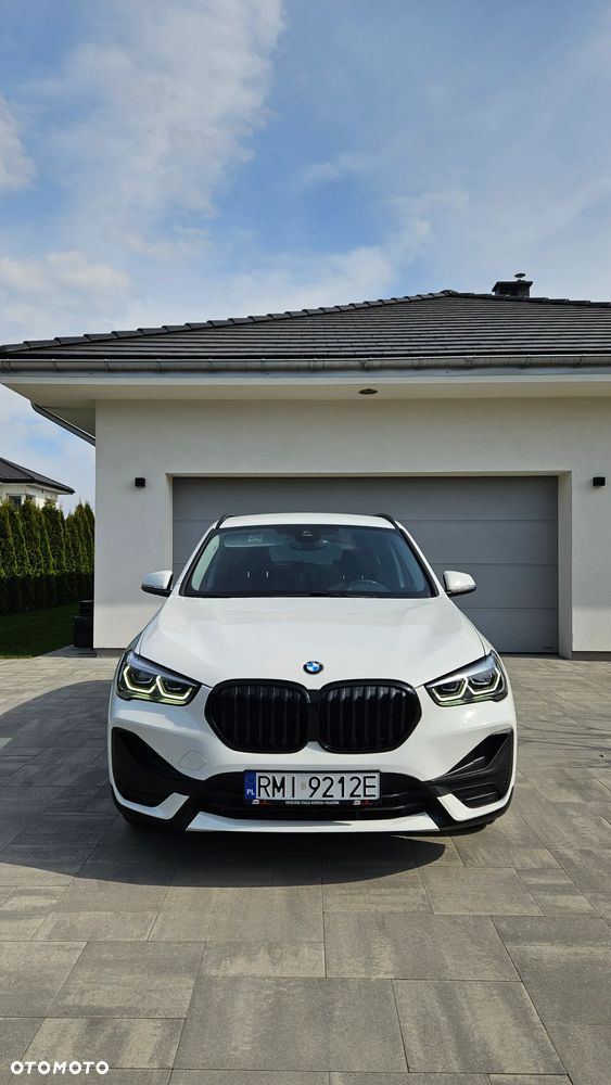 BMW X1 xDrive25e Sport Line - 4