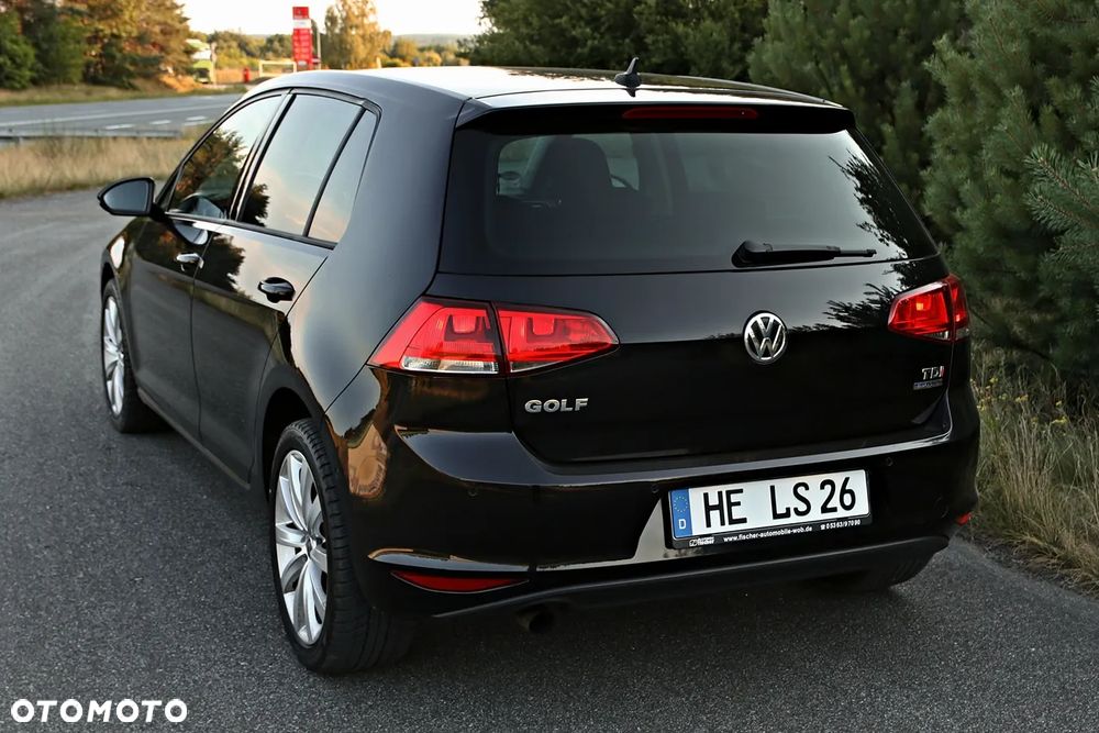 Volkswagen Golf 1.6 TDI BlueMotion Technology Cup - 28