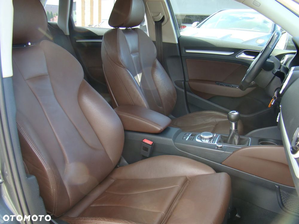Audi A3 Sportback 2.0 TDI (clean diesel) S line Sportpaket - 23