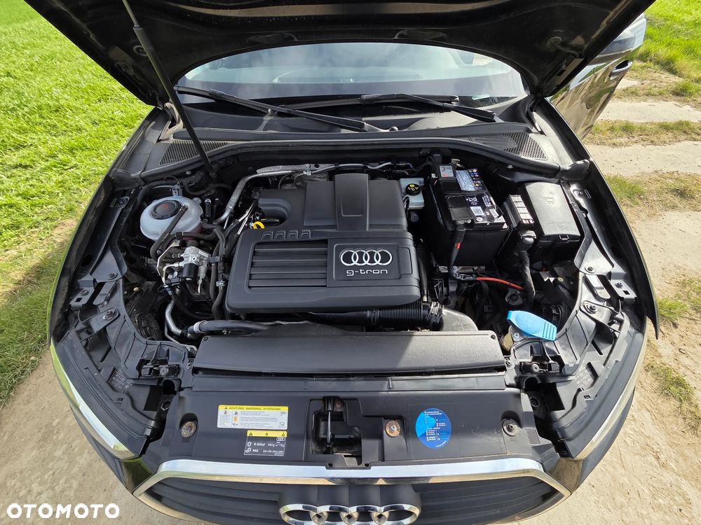 Audi A3 Sportback 1.4 TFSI S tronic Ambiente - 5