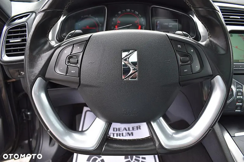 Citroën DS5 2.0 HDi Hybrid4 SportChic MCP - 12