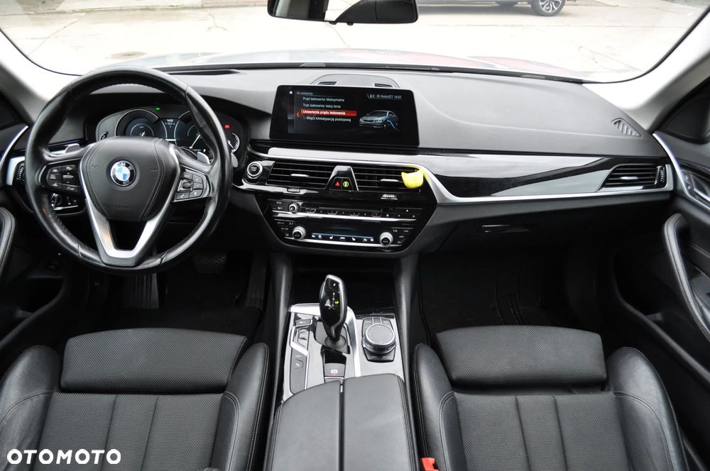 BMW Seria 5 - 10