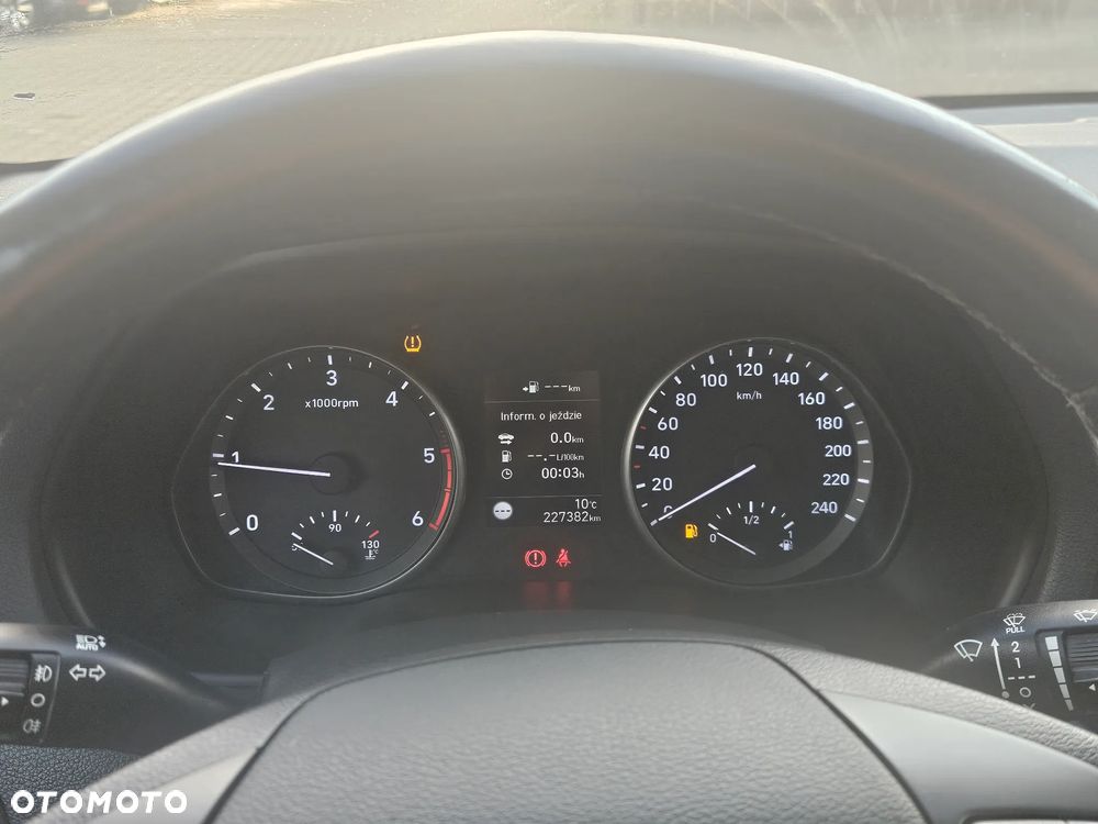 Hyundai i30 1.6 CRDI Intro Edition - 40