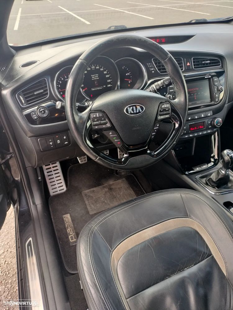 Kia ProCeed 1.6 CRDi 128 Spirit - 9