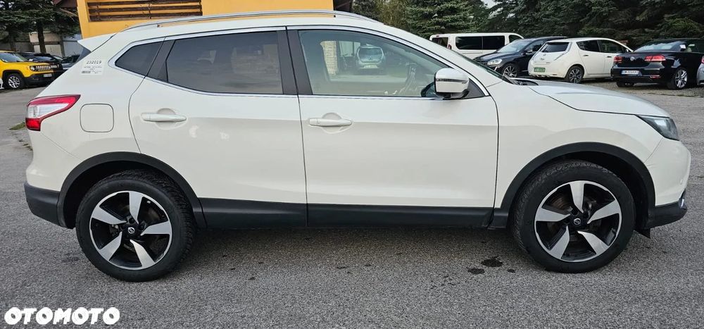 Nissan Qashqai 1.2 DIG-T N-Vision - 5