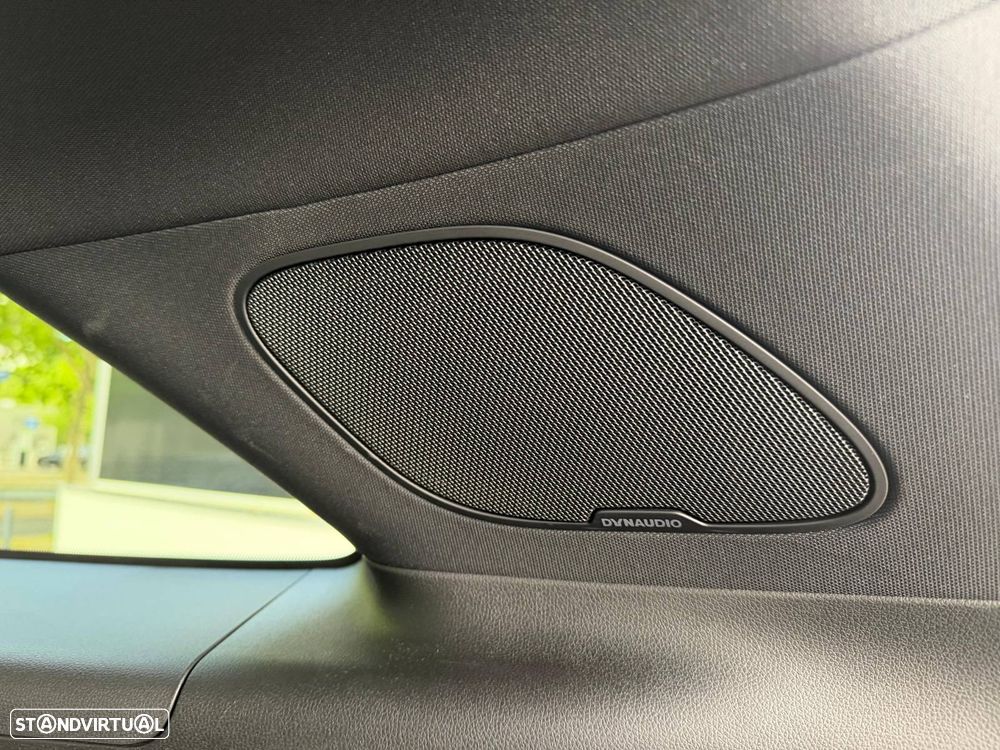 Xpeng G9 98 kWh Long Range + Pack Premium - 13