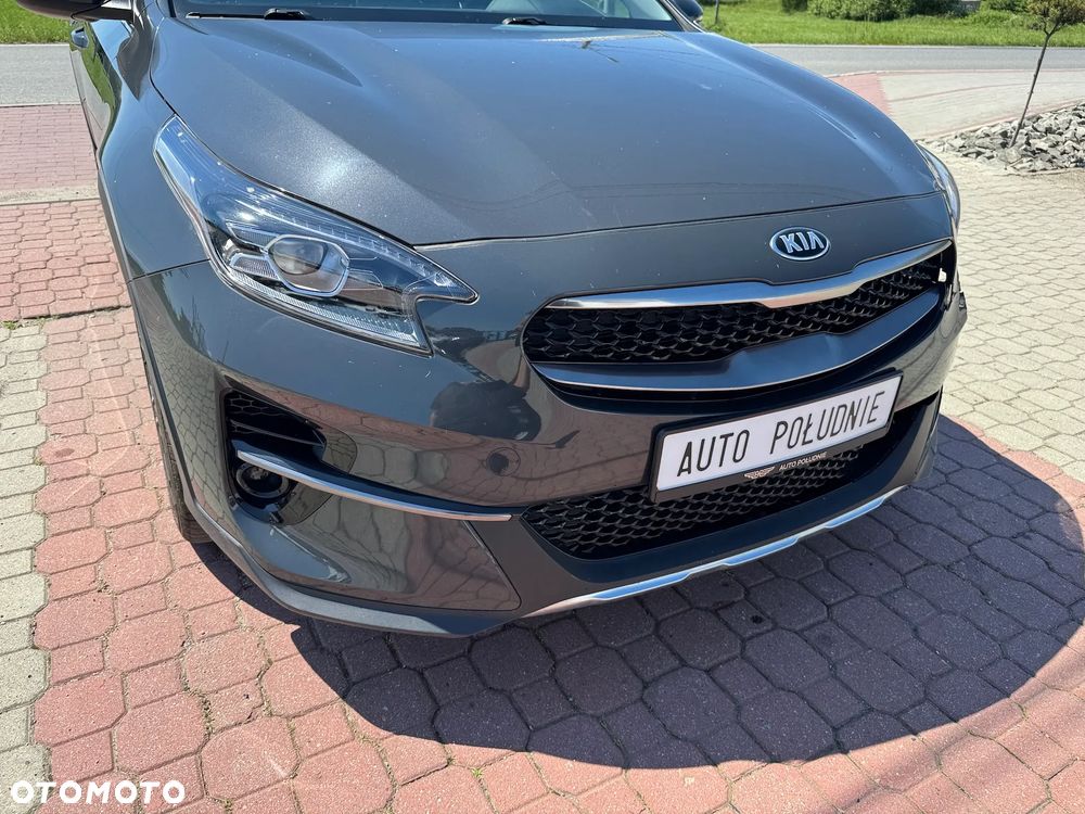 Kia XCeed 1.0 T-GDI L - 22