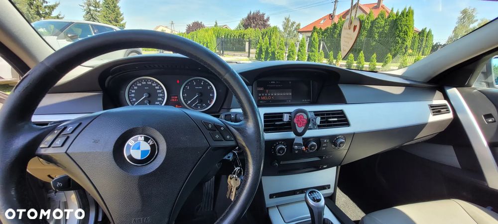 BMW Seria 5 - 19