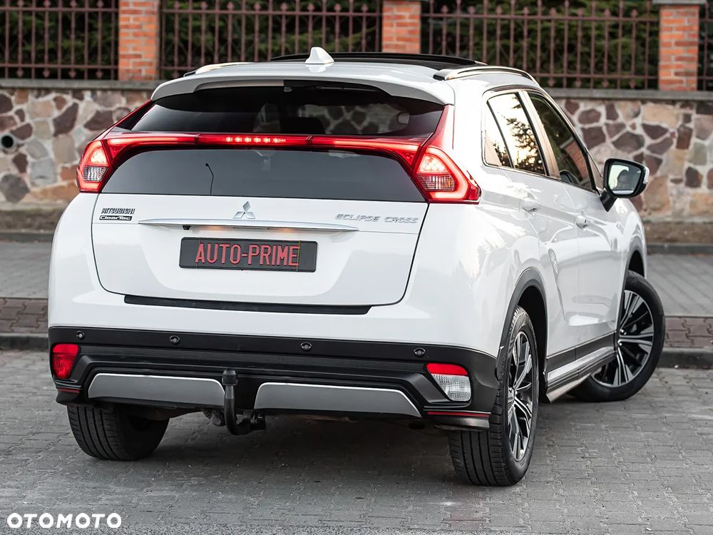 Mitsubishi Eclipse Cross - 12