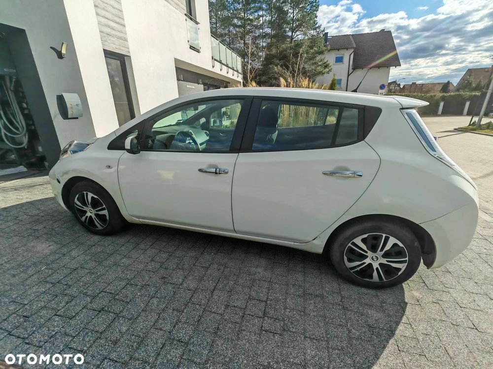 Nissan Leaf 30kWh Visia - 2