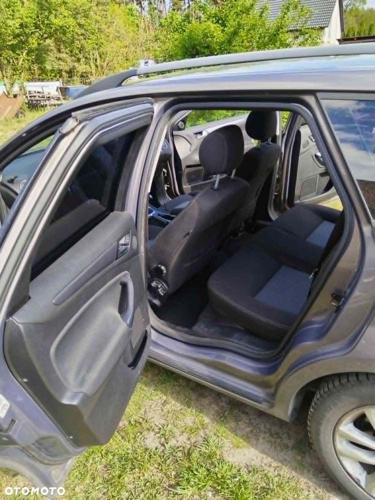 Ford Mondeo - 17