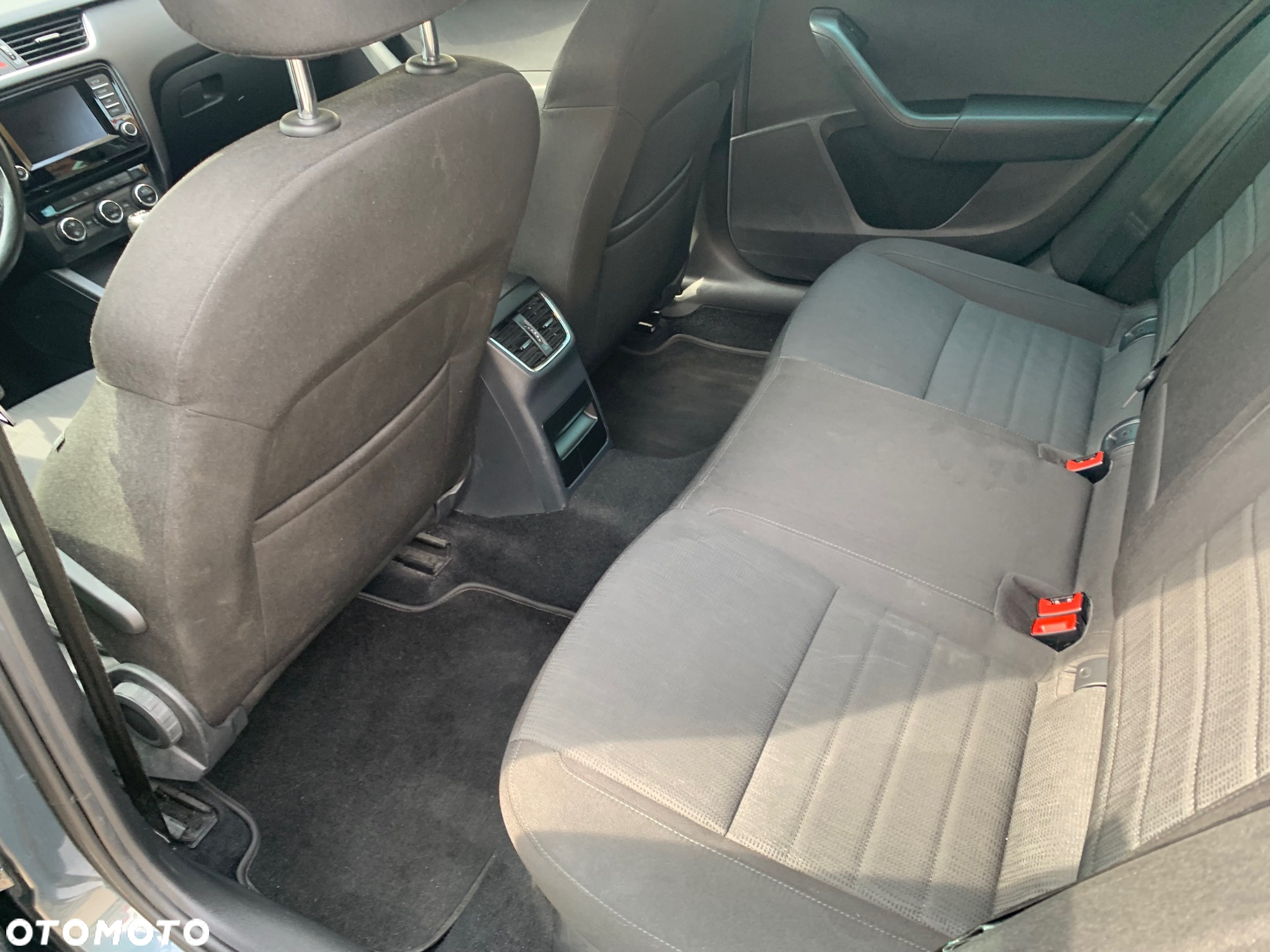 Skoda Octavia 2.0 TDI Style DSG - 10