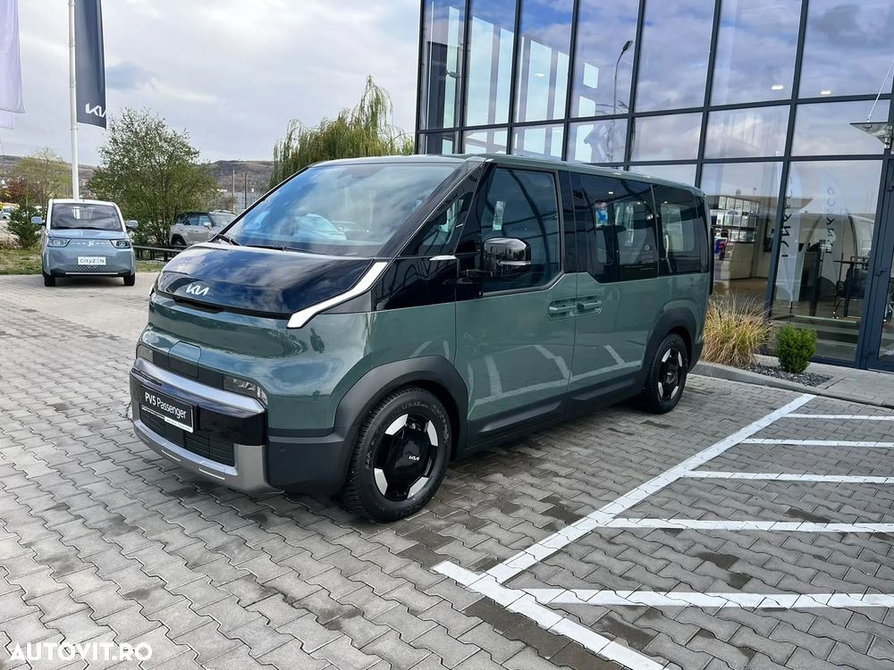Kia PV5 Passenger - 5