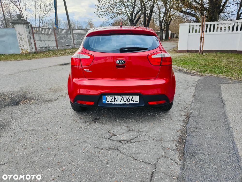 Kia Rio 1.2 Attract - 3