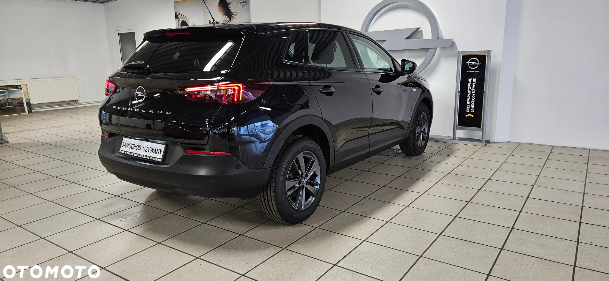 Opel Grandland 1.2 T Business Edition S&S - 7