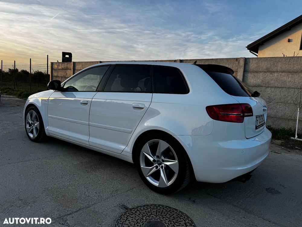 Audi A3 ack 2.0 TFSI Ambition DSG - 2