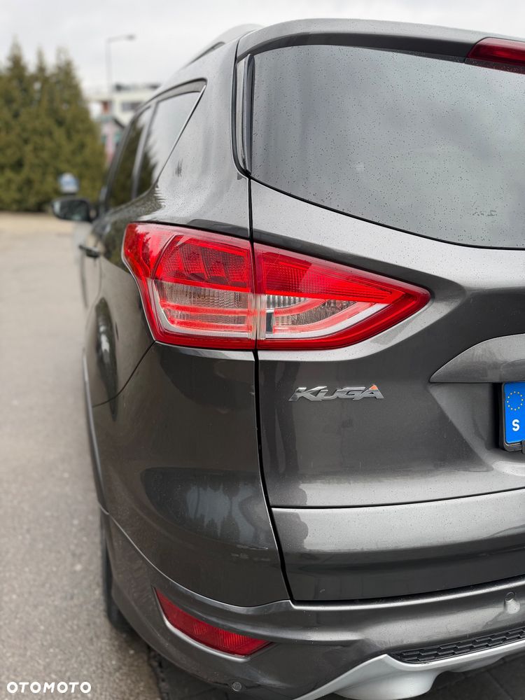 Ford Kuga 2.0 TDCi 4x4 Titanium - 15
