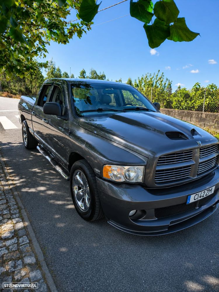 Dodge RAM - 1