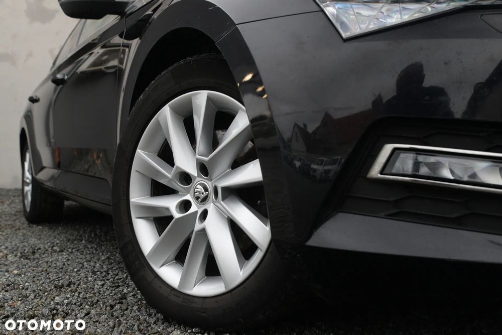 Skoda Superb 2.0 TDI DSG L&K - 19