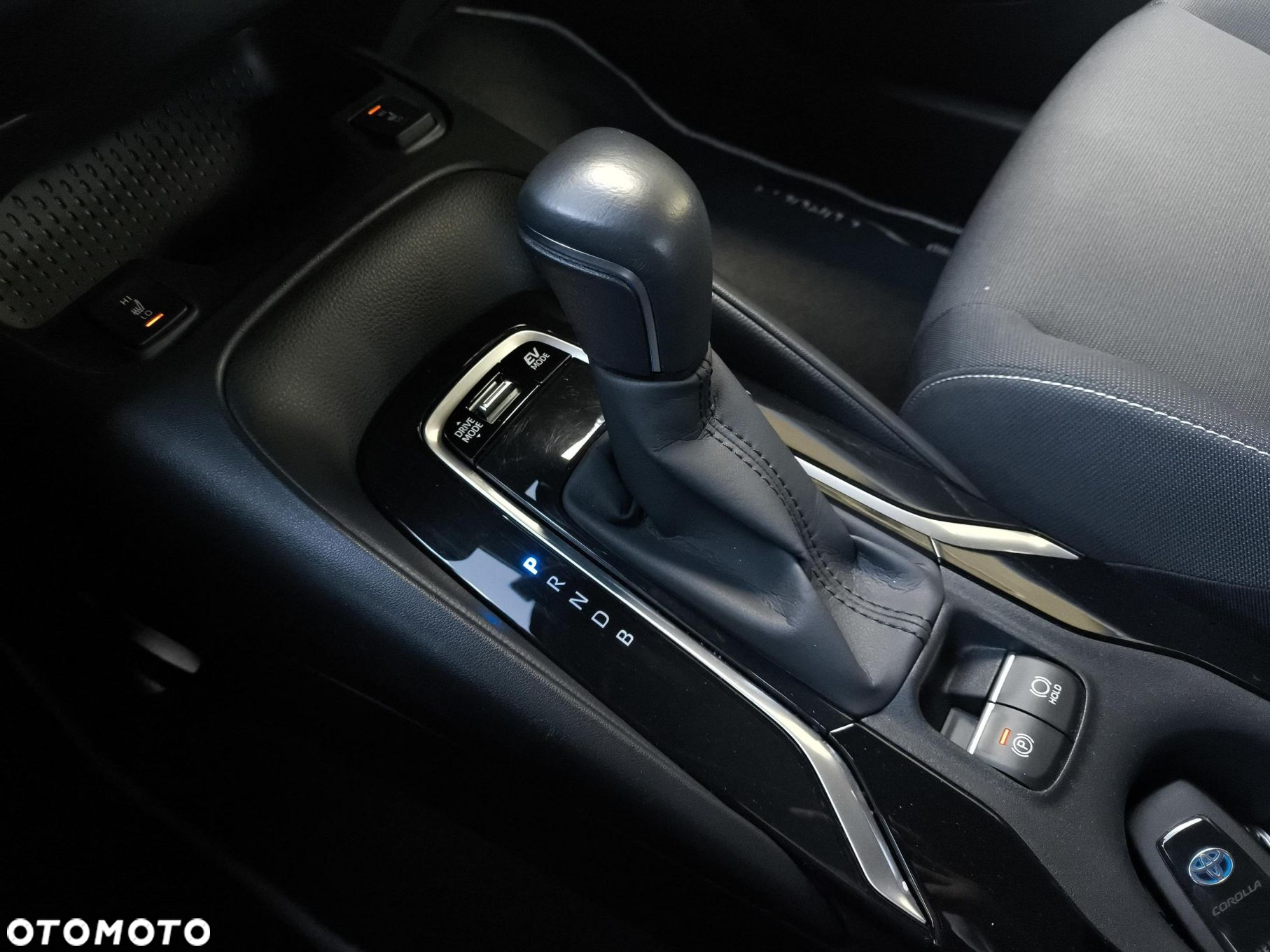 Toyota Corolla - 20