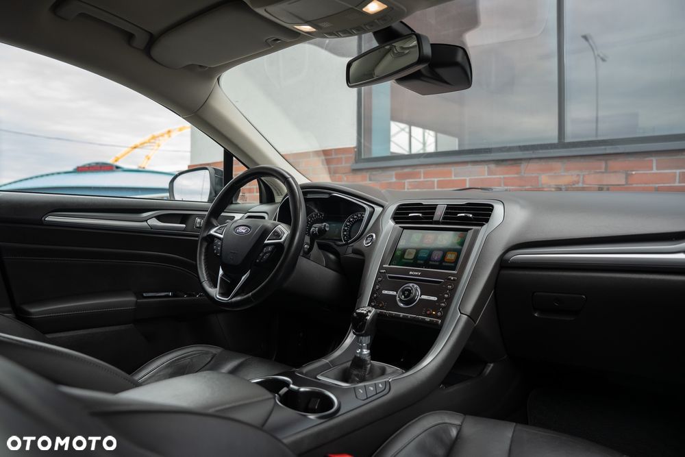 Ford Mondeo 2.0 TDCi Titanium - 27