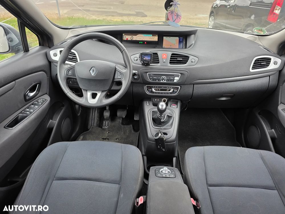 Renault Grand Scenic 1.9 dCi FAP Dynamique - 6