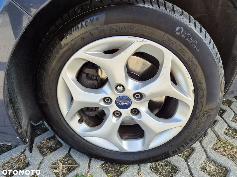 Ford Mondeo - 21