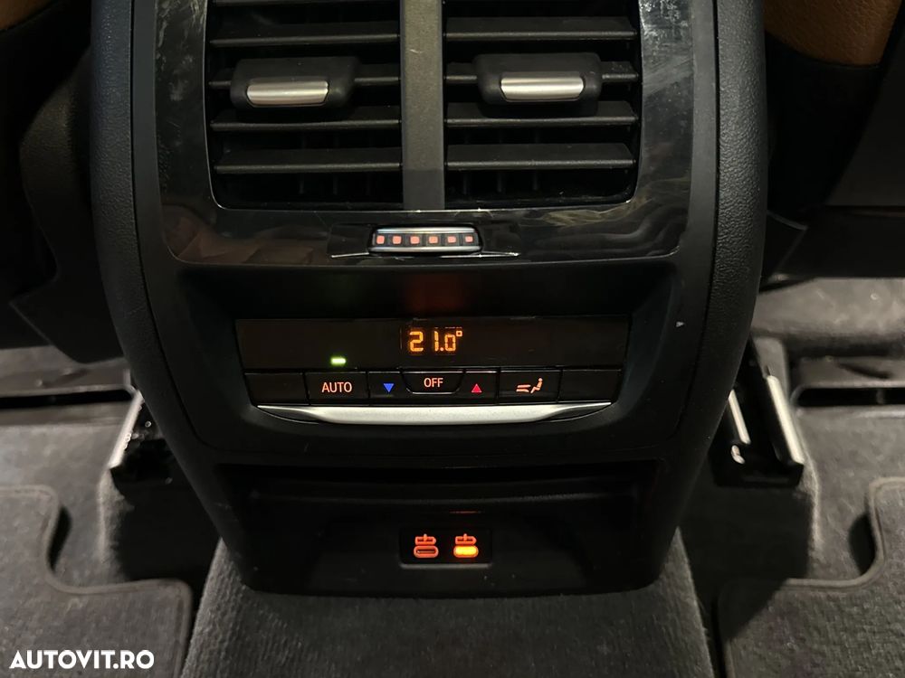BMW X3 2020 — imagine 24