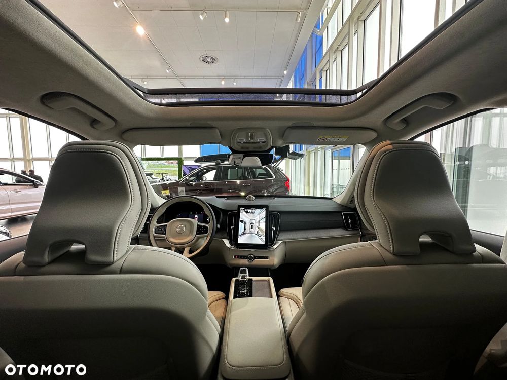 Volvo XC 90 T8 AWD Plug-In Hybrid Ultimate Bright 7os - 7